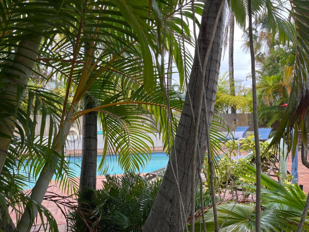 An Island Getaway At Palm Tree Villas Holmes Beach Luaran gambar
